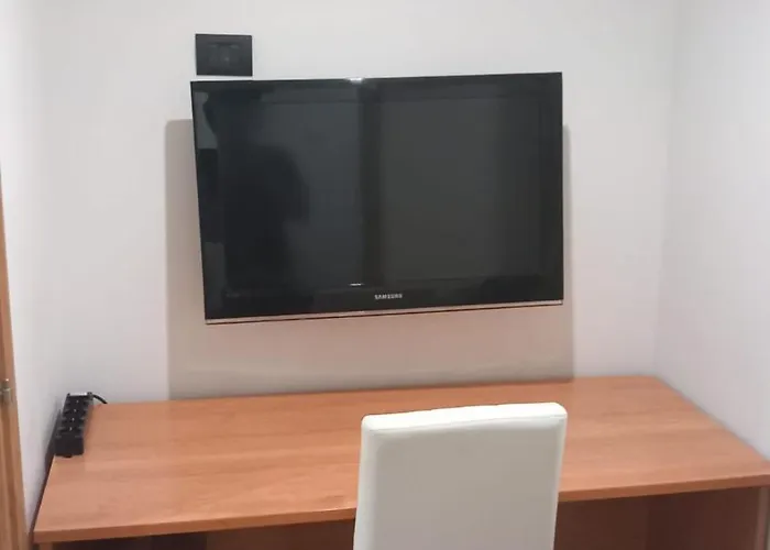 Bilocale Eur Grotta Perfetta 50mq Casa 32mq Sala Hobbies E 250mq Giardino * Roma