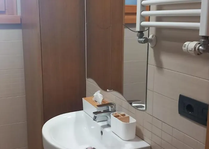 Apartamento Bilocale Eur Grotta Perfetta 50mq Casa 32mq Sala Hobbies E 250mq Giardino Roma